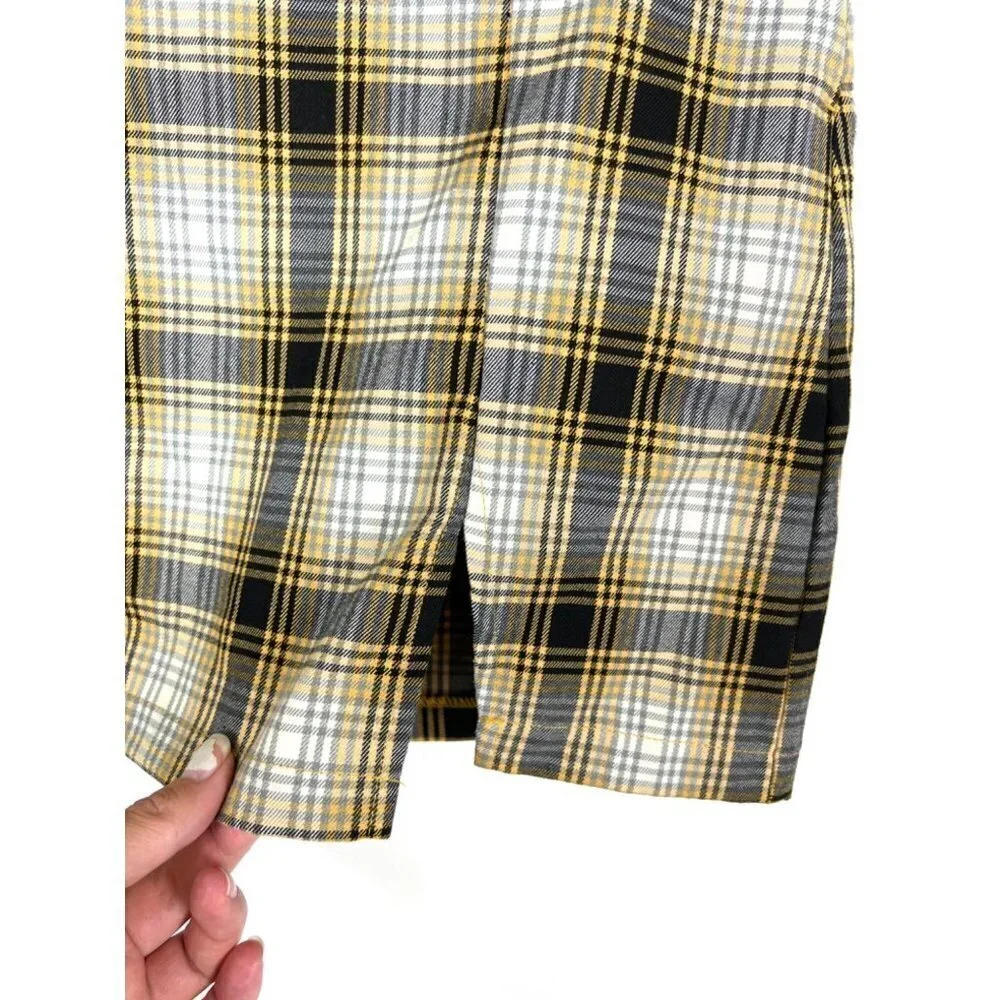 Urban‎ outfitters checkered skirt